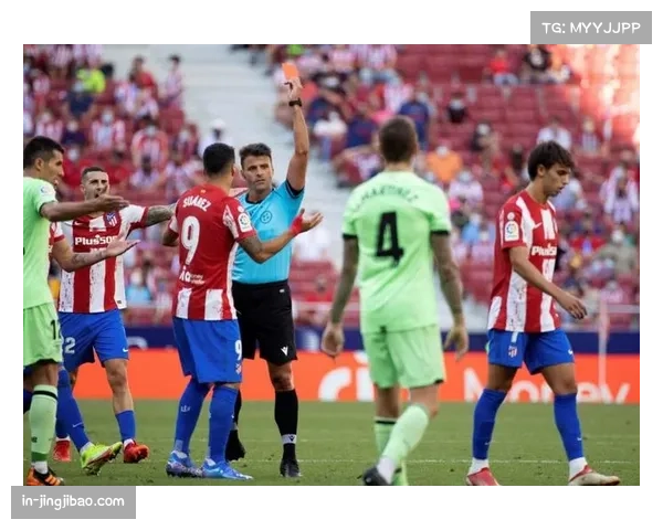 海港控球占优却难破密集防守 客场失利积分仍处负数区间 海港控球占优却难破密集防守 客场失利积分仍处负数区间